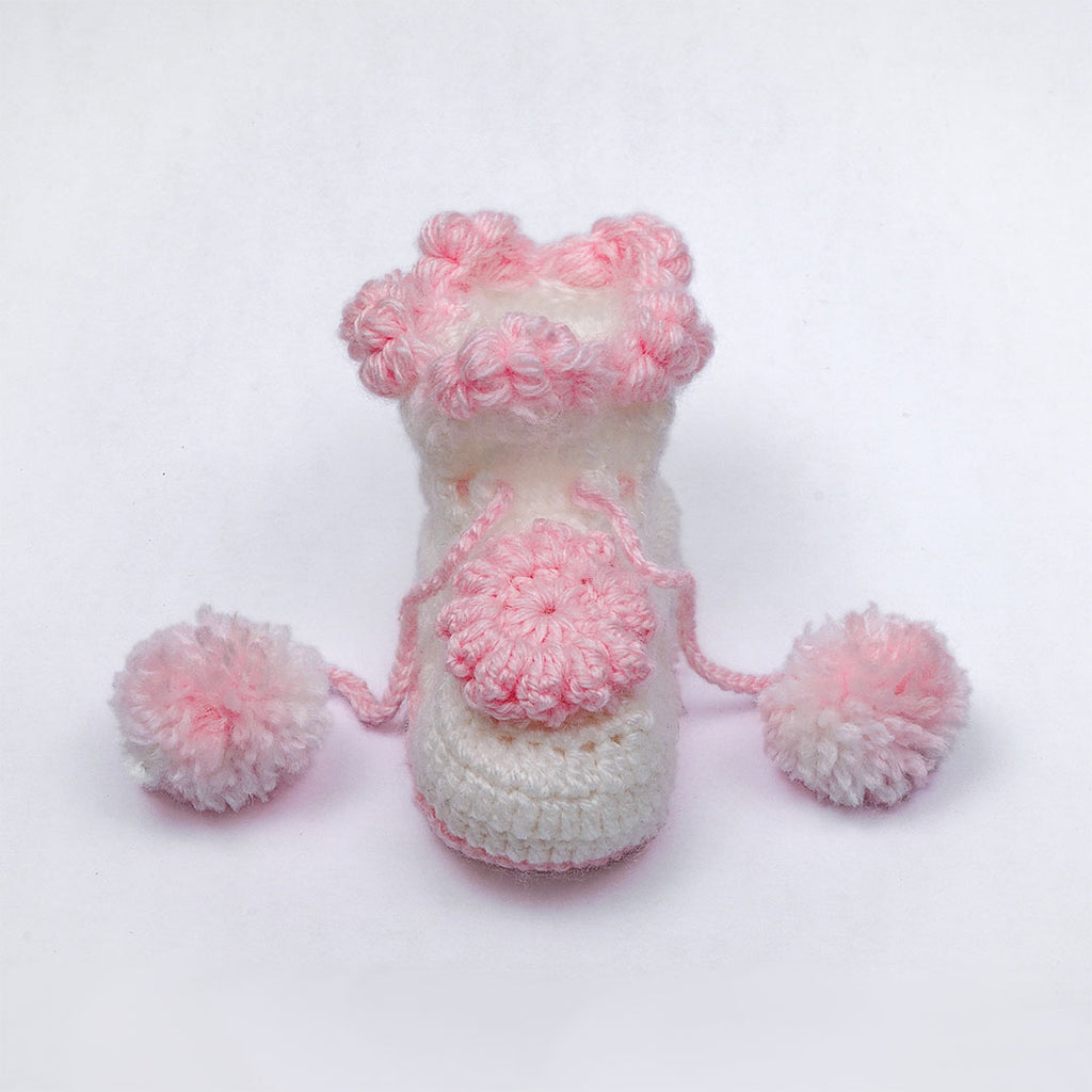 O My Cuteness Fluffy Daisy Booties