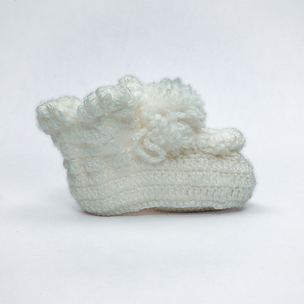 O My Cuteness Fluffy Daisy Booties